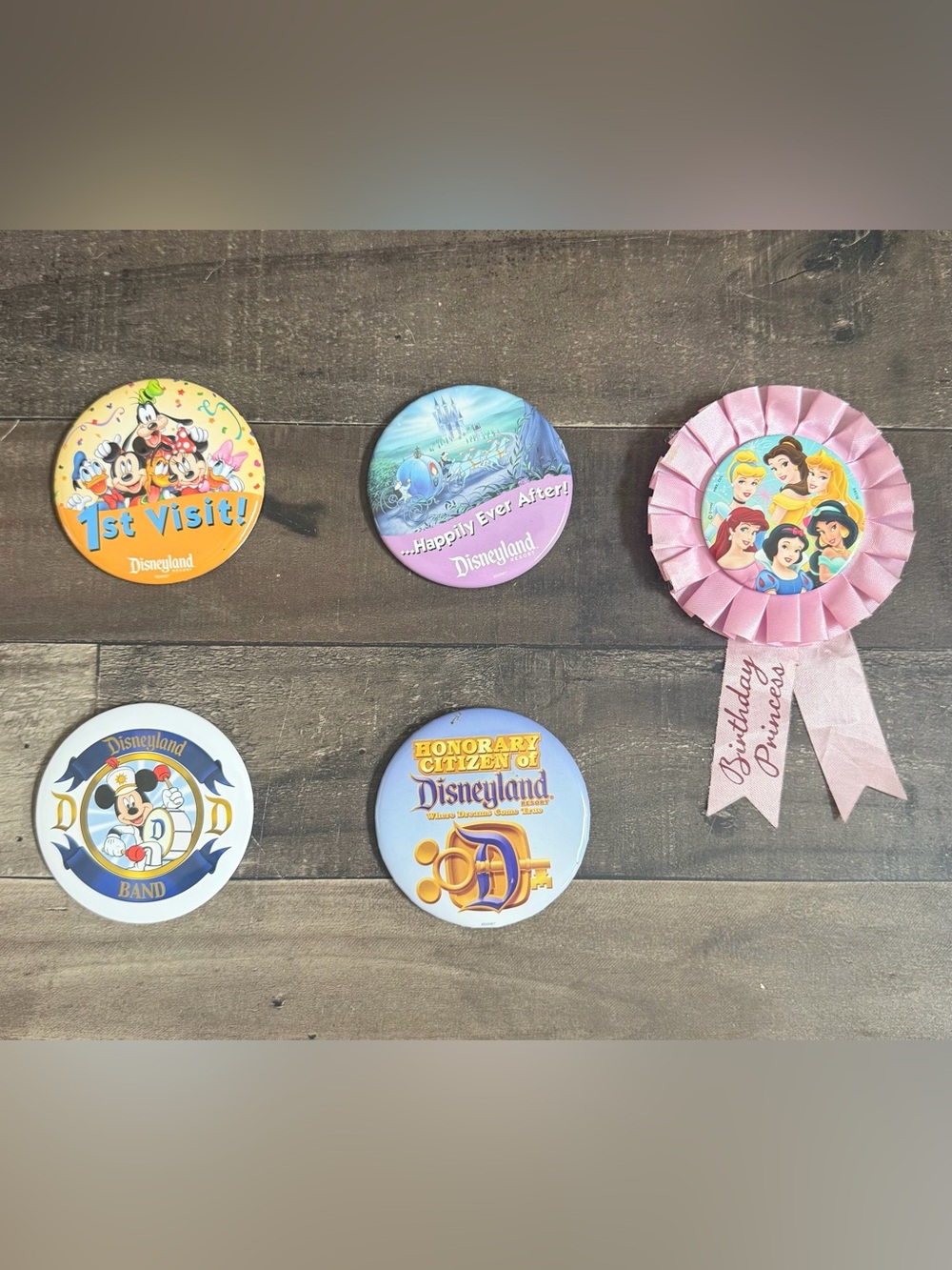 Lot of 5 Vintage Round Disney Pinback Buttons Princesses Mickey Disneyland